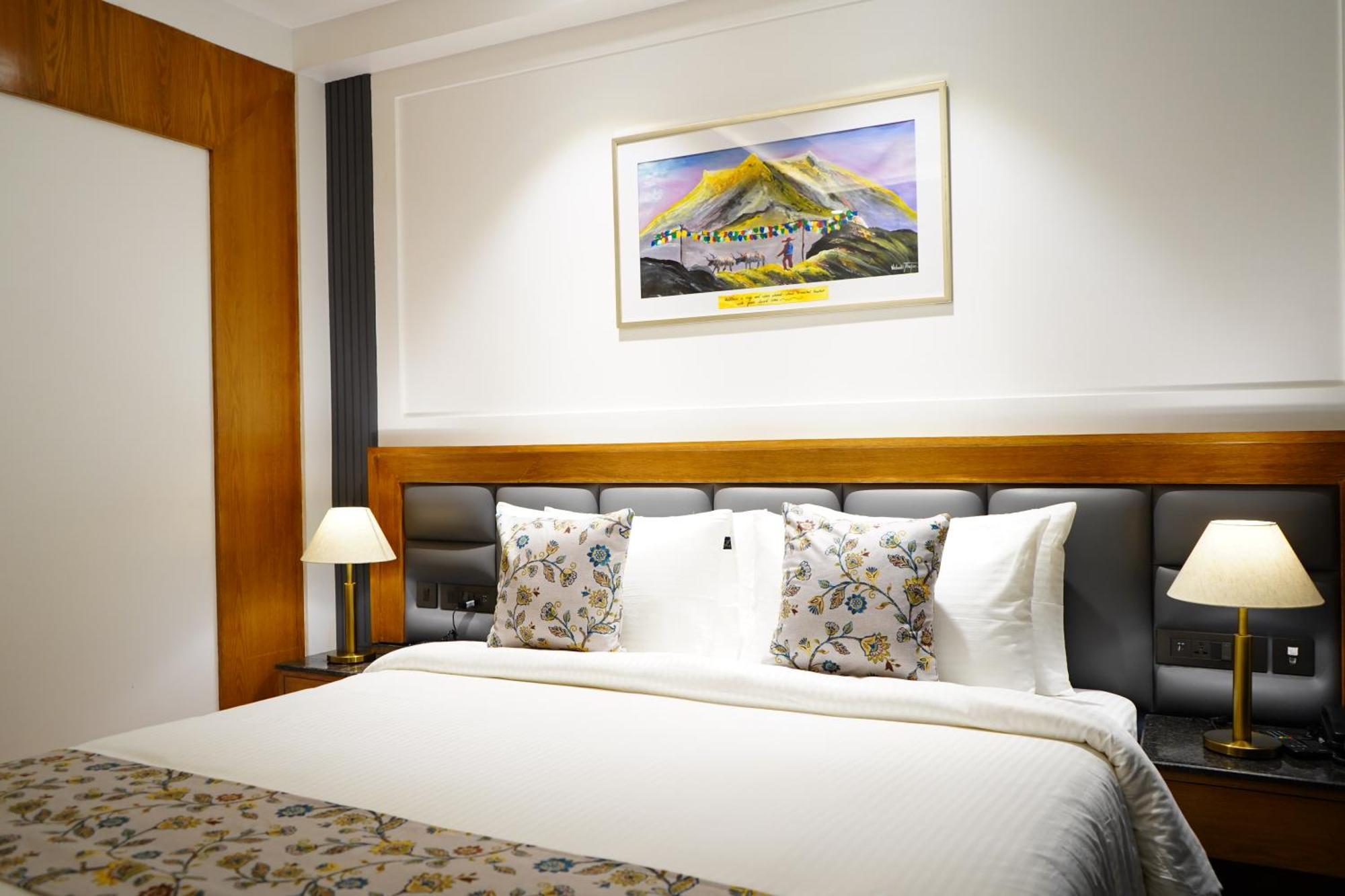 Welcomheritage Natraj, Mcleod Ganj Exterior photo