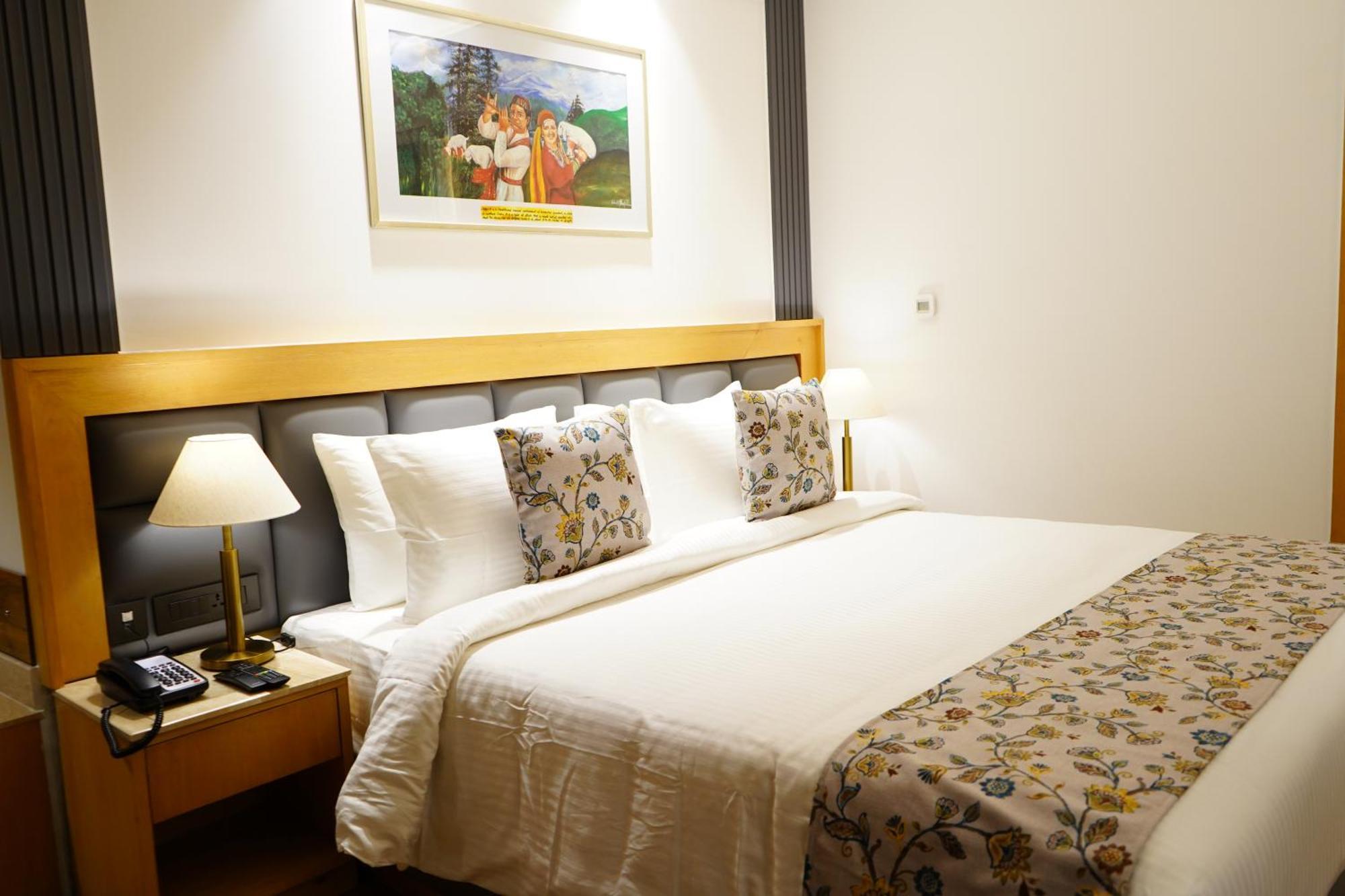 Welcomheritage Natraj, Mcleod Ganj Exterior photo
